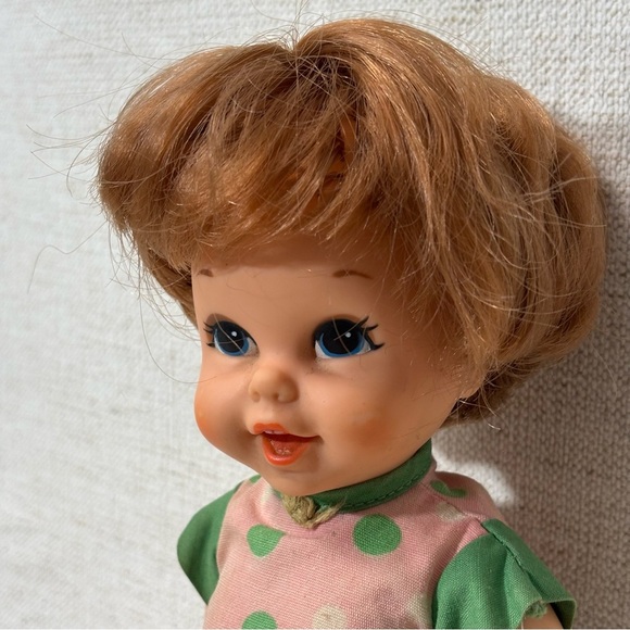 11" Mattel Baby's First Steps Doll (1967) - Picture 5 of 7